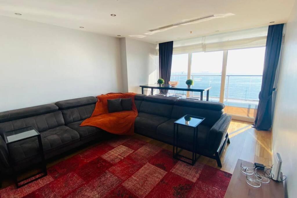 Lux 2 Room Suite Apartment With Seaview In Center İstanbul Dış mekan fotoğraf